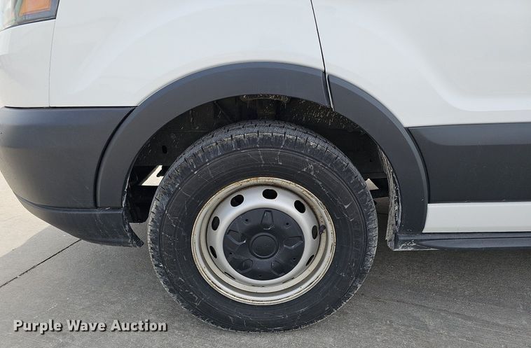 image for item MC9629 2016 Ford Transit 150  van