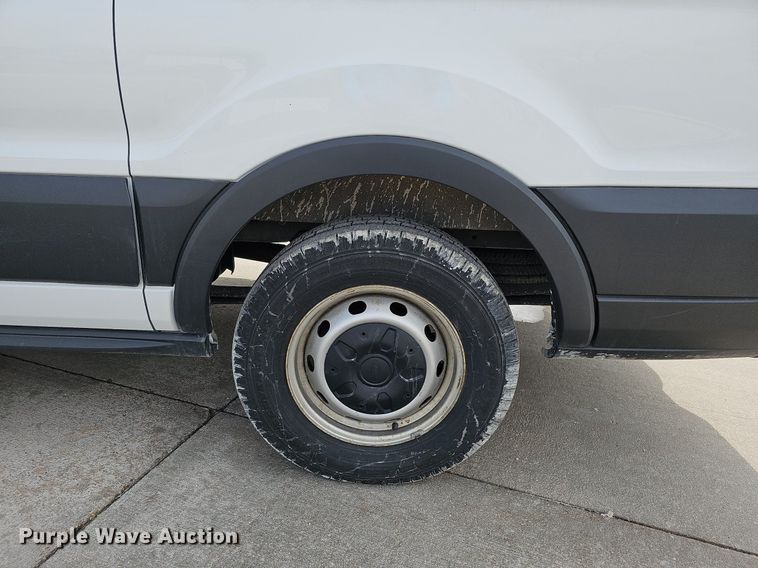 image for item MC9629 2016 Ford Transit 150  van