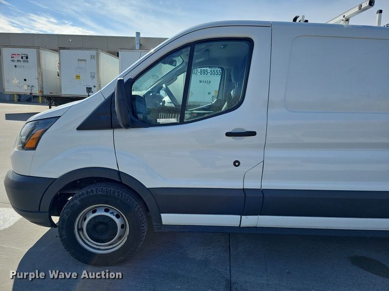 image for item MC9630 2017 Ford Transit 250  van