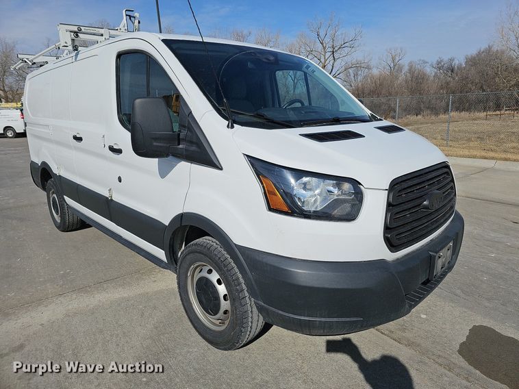 image for item MC9630 2017 Ford Transit 250  van