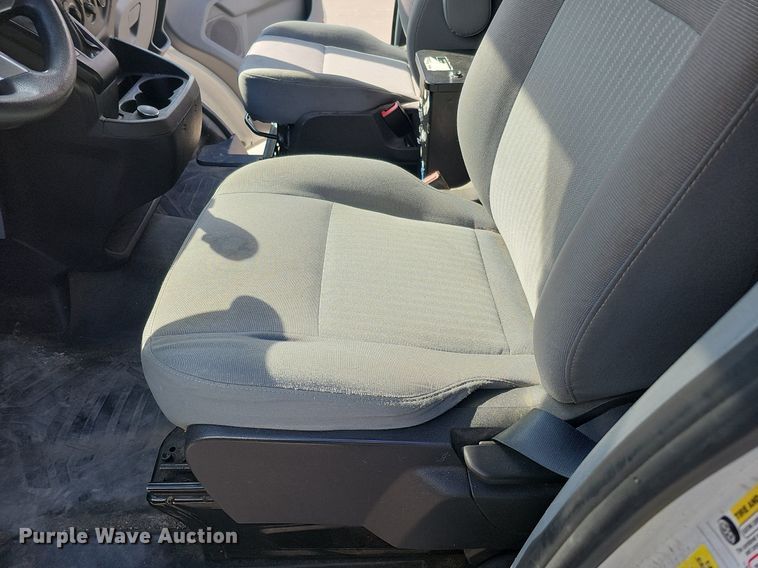 image for item MC9630 2017 Ford Transit 250  van