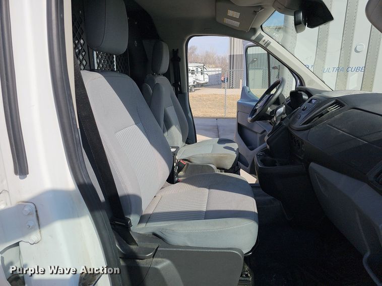 image for item MC9630 2017 Ford Transit 250  van