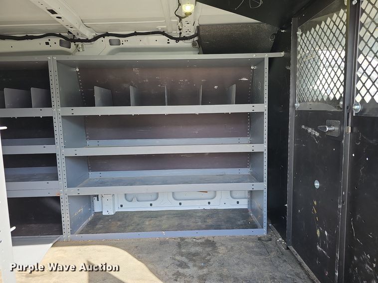 image for item MC9630 2017 Ford Transit 250  van