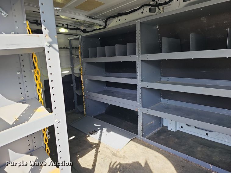 image for item MC9630 2017 Ford Transit 250  van