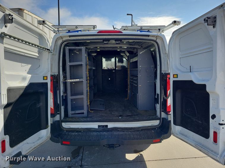 image for item MC9630 2017 Ford Transit 250  van