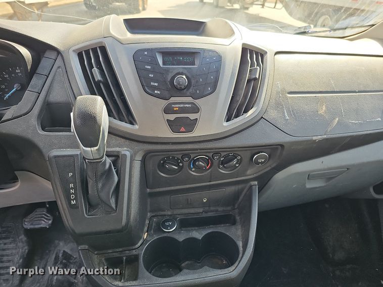 image for item MC9631 2016 Ford Transit 150  van