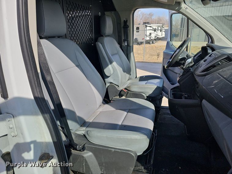 image for item MC9631 2016 Ford Transit 150  van