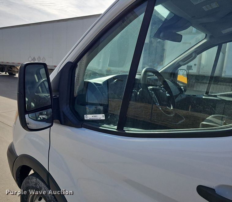 image for item MC9631 2016 Ford Transit 150  van