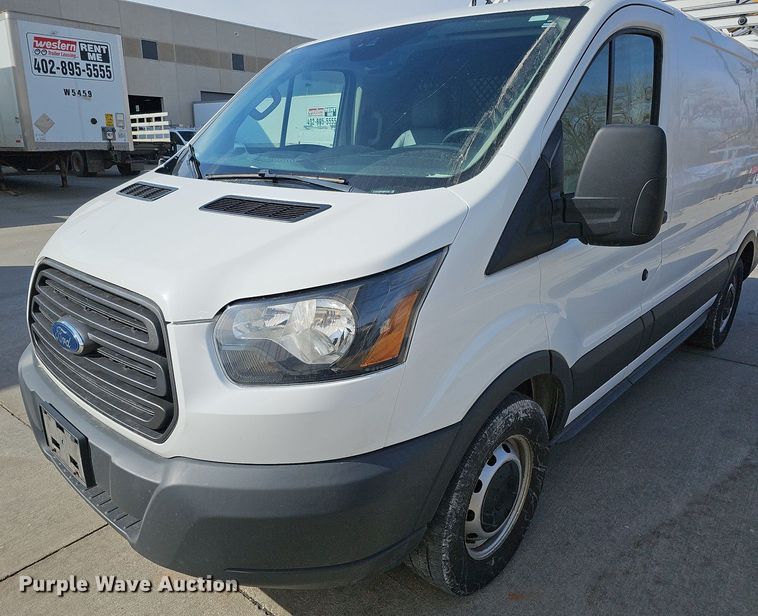 image for item MC9631 2016 Ford Transit 150  van