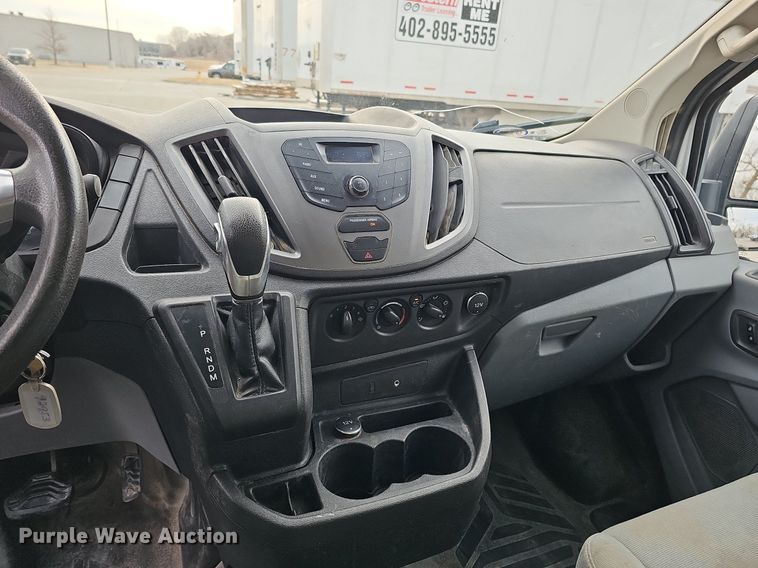 image for item MC9633 2016 Ford Transit 150  van