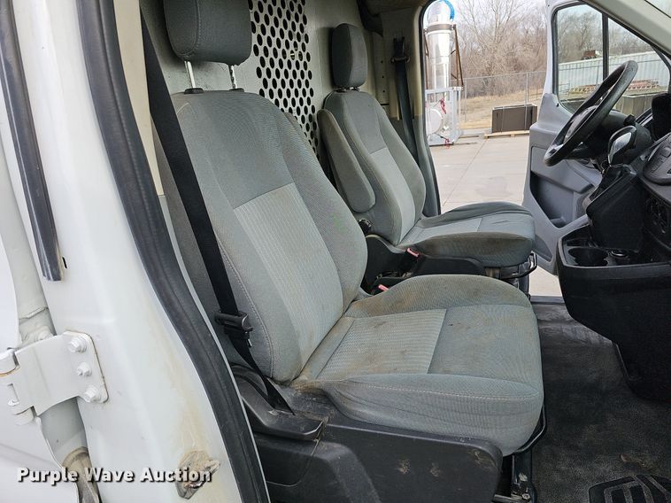 image for item MC9633 2016 Ford Transit 150  van
