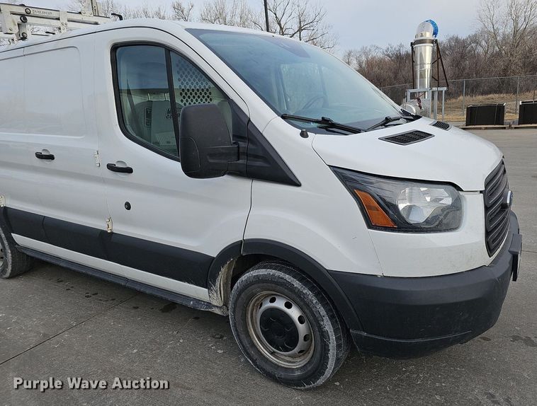 image for item MC9633 2016 Ford Transit 150  van