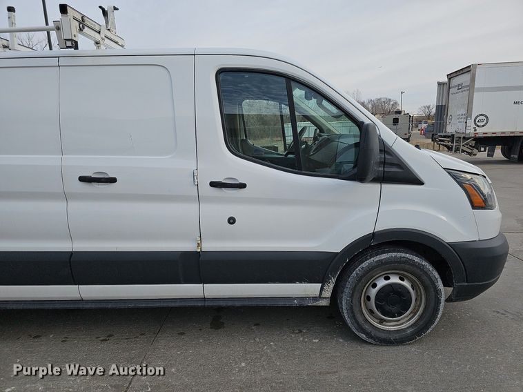 image for item MC9633 2016 Ford Transit 150  van