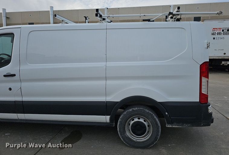 image for item MC9633 2016 Ford Transit 150  van