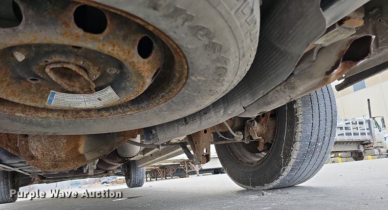 image for item MC9633 2016 Ford Transit 150  van