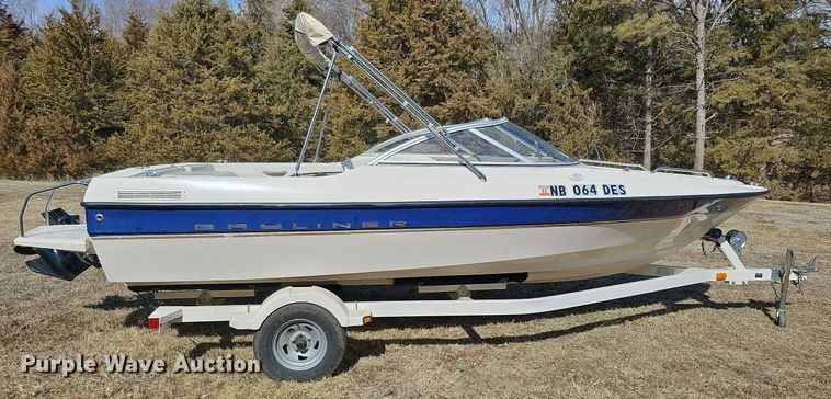 image for item MC9638 2003 Bayliner  boat