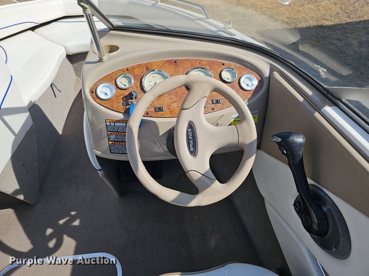 image for item MC9638 2003 Bayliner  boat