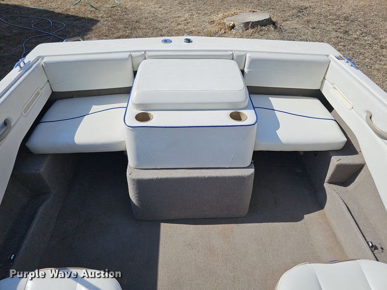 image for item MC9638 2003 Bayliner  boat