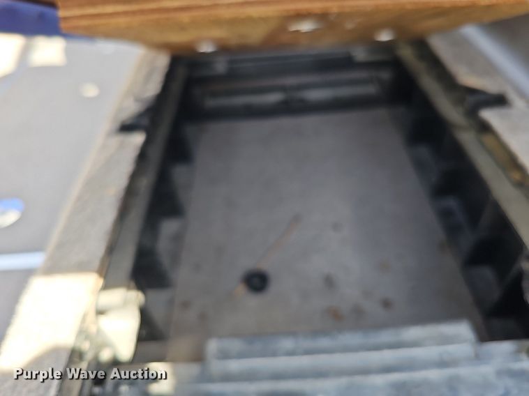 image for item MC9638 2003 Bayliner  boat