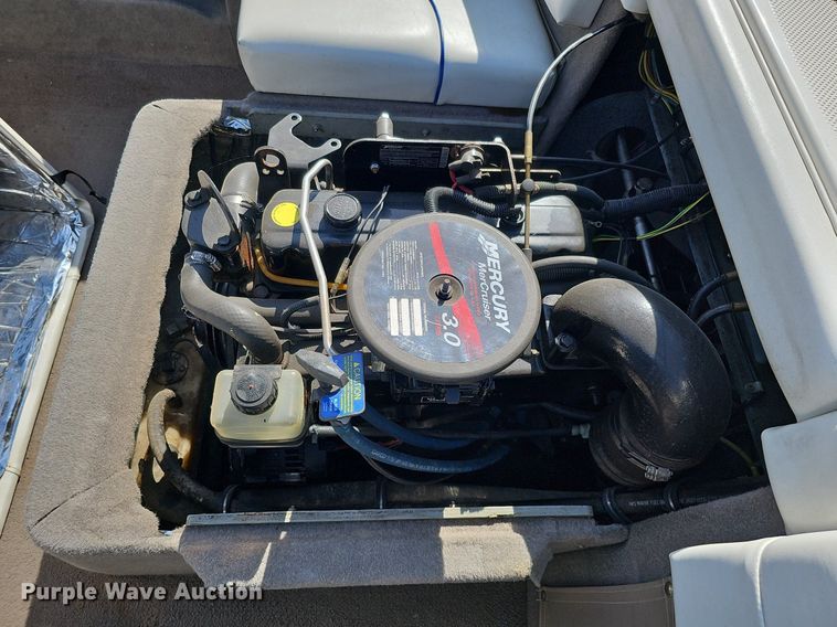 image for item MC9638 2003 Bayliner  boat