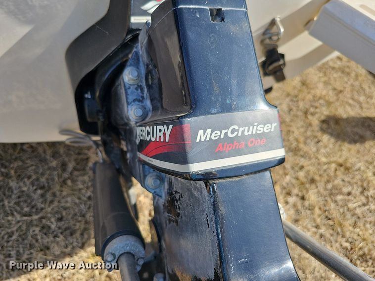 image for item MC9638 2003 Bayliner  boat