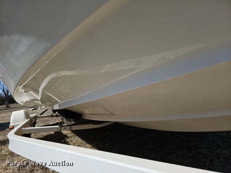 image for item MC9638 2003 Bayliner  boat