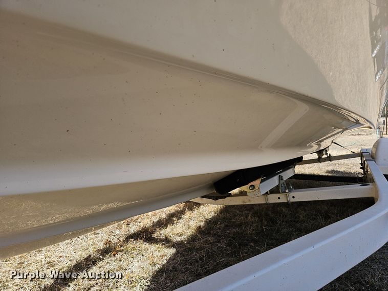 image for item MC9638 2003 Bayliner  boat