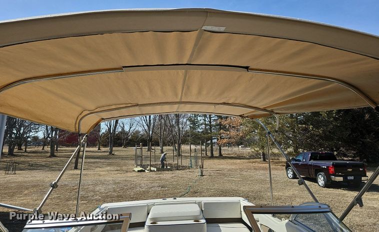 image for item MC9638 2003 Bayliner  boat