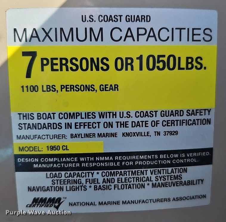 image for item MC9638 2003 Bayliner  boat