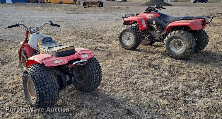 image for item MC9639 (2) Honda ATVs