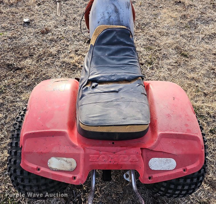 image for item MC9639 (2) Honda ATVs