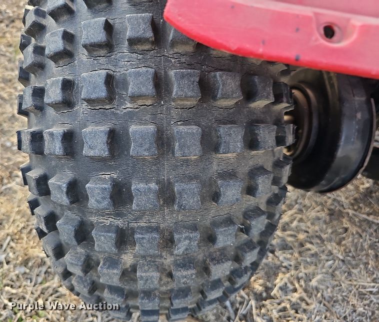 image for item MC9639 (2) Honda ATVs