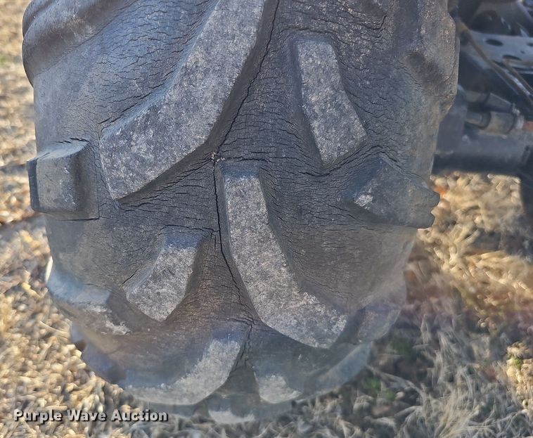 image for item MC9641 2000 Polaris Magnum  ATV