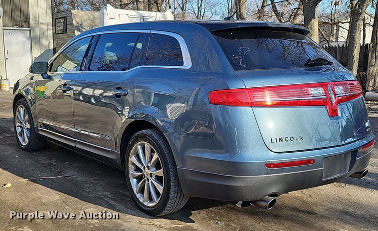 image for item MC9700 2010 Lincoln MKT  SUV