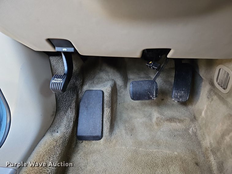 image for item MC9700 2010 Lincoln MKT  SUV