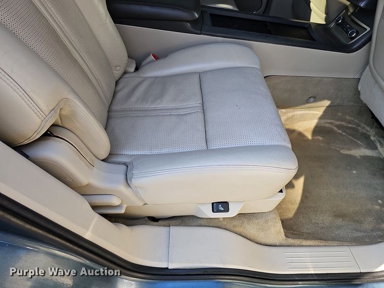 image for item MC9700 2010 Lincoln MKT  SUV