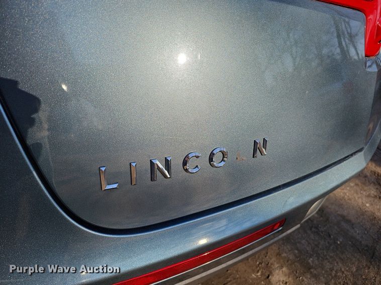 image for item MC9700 2010 Lincoln MKT  SUV