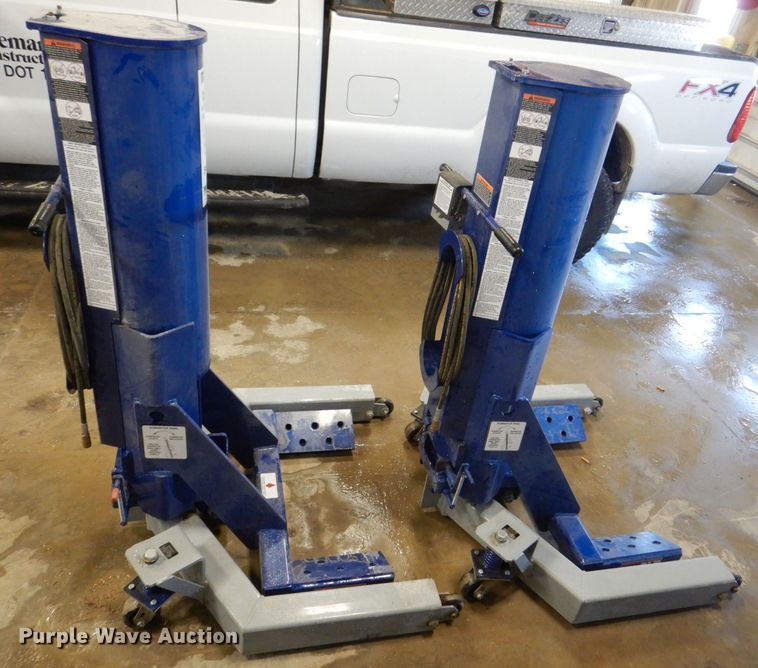 image for item MC9858 (2) Mahle CWL-10 wheel lift systems