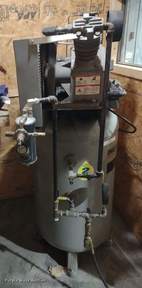 image for item MD9475 Ingersoll Rand 2475N5  air compressor