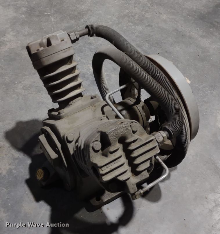 image for item MD9475 Ingersoll Rand 2475N5  air compressor