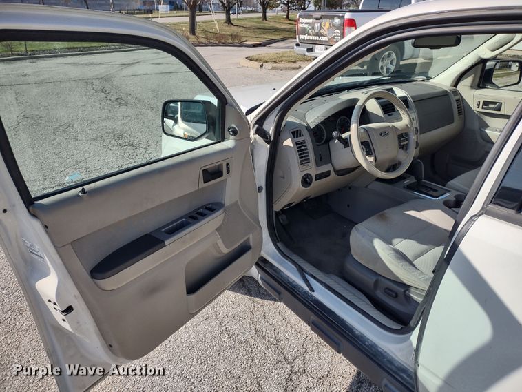 image for item MD9477 2011 Ford Escape  SUV