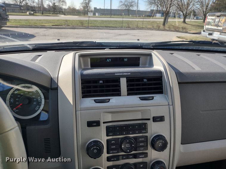 image for item MD9477 2011 Ford Escape  SUV