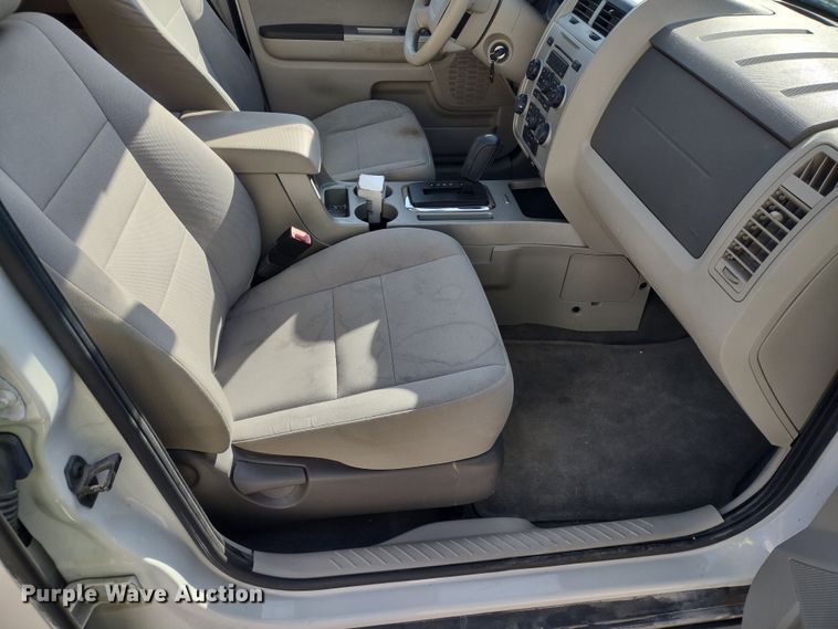 image for item MD9477 2011 Ford Escape  SUV