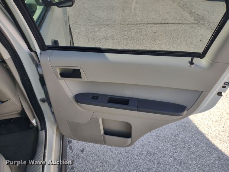 image for item MD9477 2011 Ford Escape  SUV