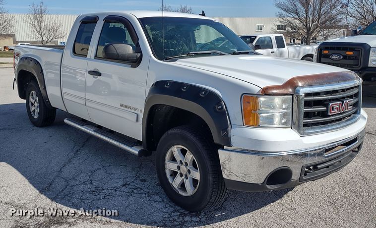 image for item MD9479 2009 GMC Sierra 1500  Ext. Cab pickup truck