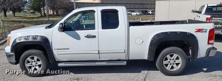 image for item MD9479 2009 GMC Sierra 1500  Ext. Cab pickup truck