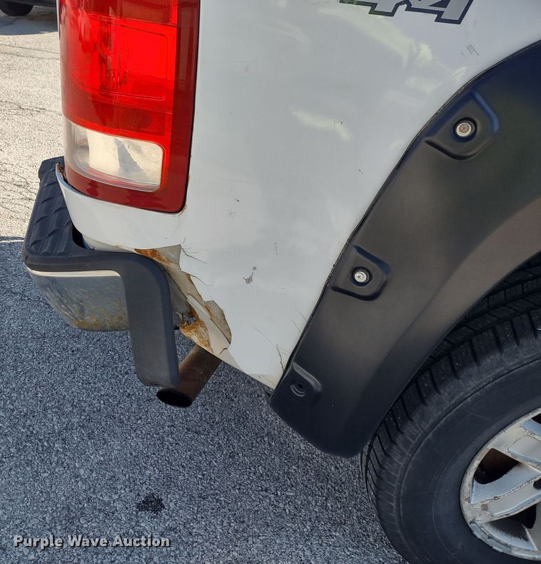 image for item MD9479 2009 GMC Sierra 1500  Ext. Cab pickup truck