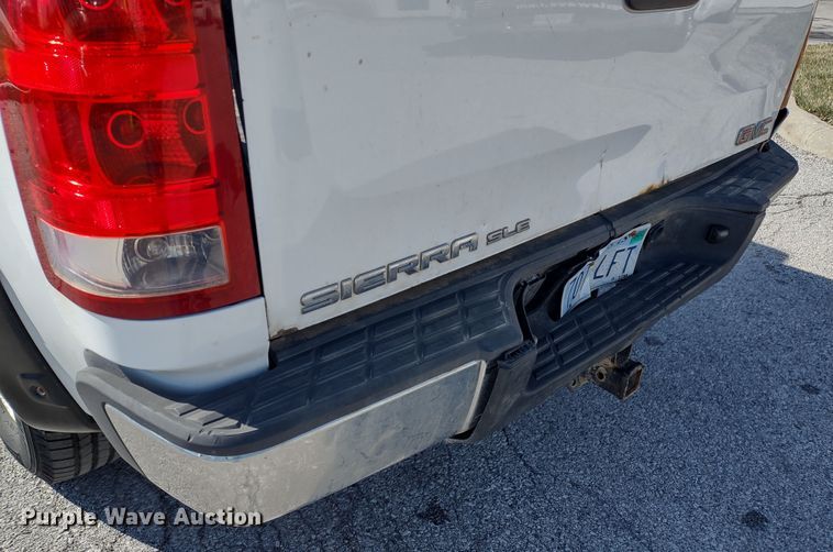 image for item MD9479 2009 GMC Sierra 1500  Ext. Cab pickup truck