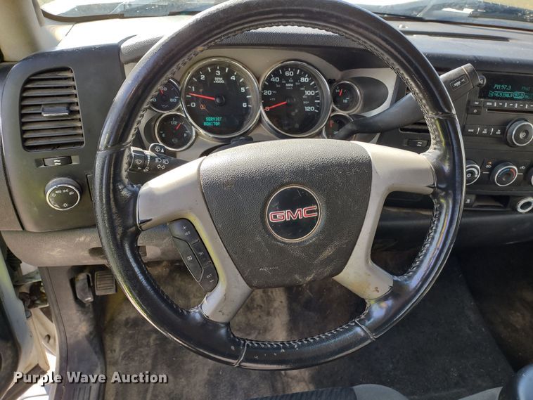 image for item MD9479 2009 GMC Sierra 1500  Ext. Cab pickup truck