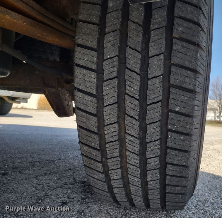 image for item MD9479 2009 GMC Sierra 1500  Ext. Cab pickup truck